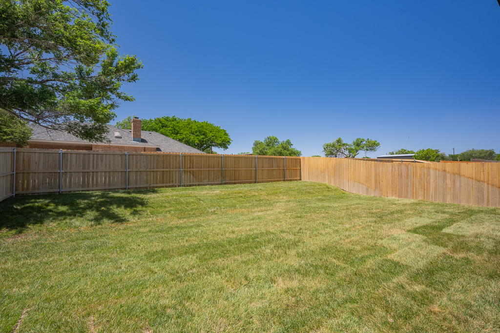 Single Family Home For Sale - 8410 Zayleigh Ln