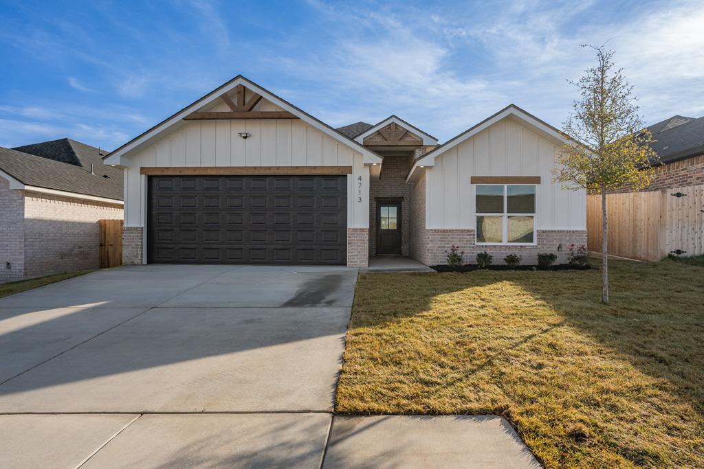 Single Family Home For Sale - 4713